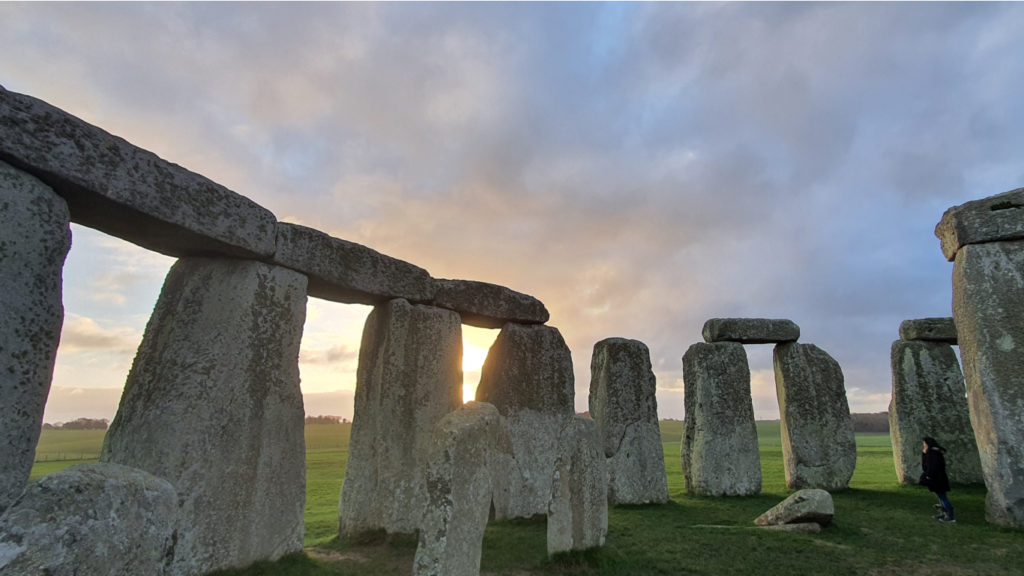 private inner circle tours of stonehenge
